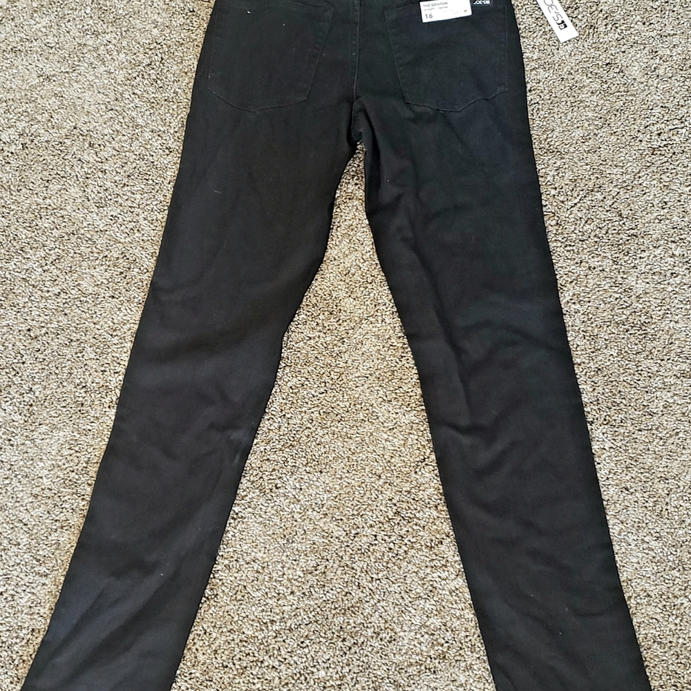 Boys size 16 Black straight leg Joes jeans